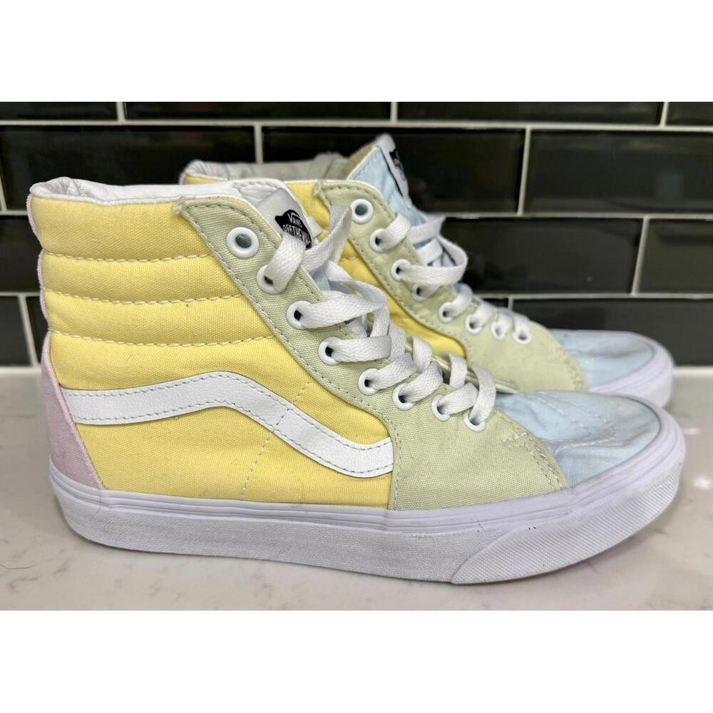 Color Block High Top Vans Size 6.5 Men’s/8 Women’s